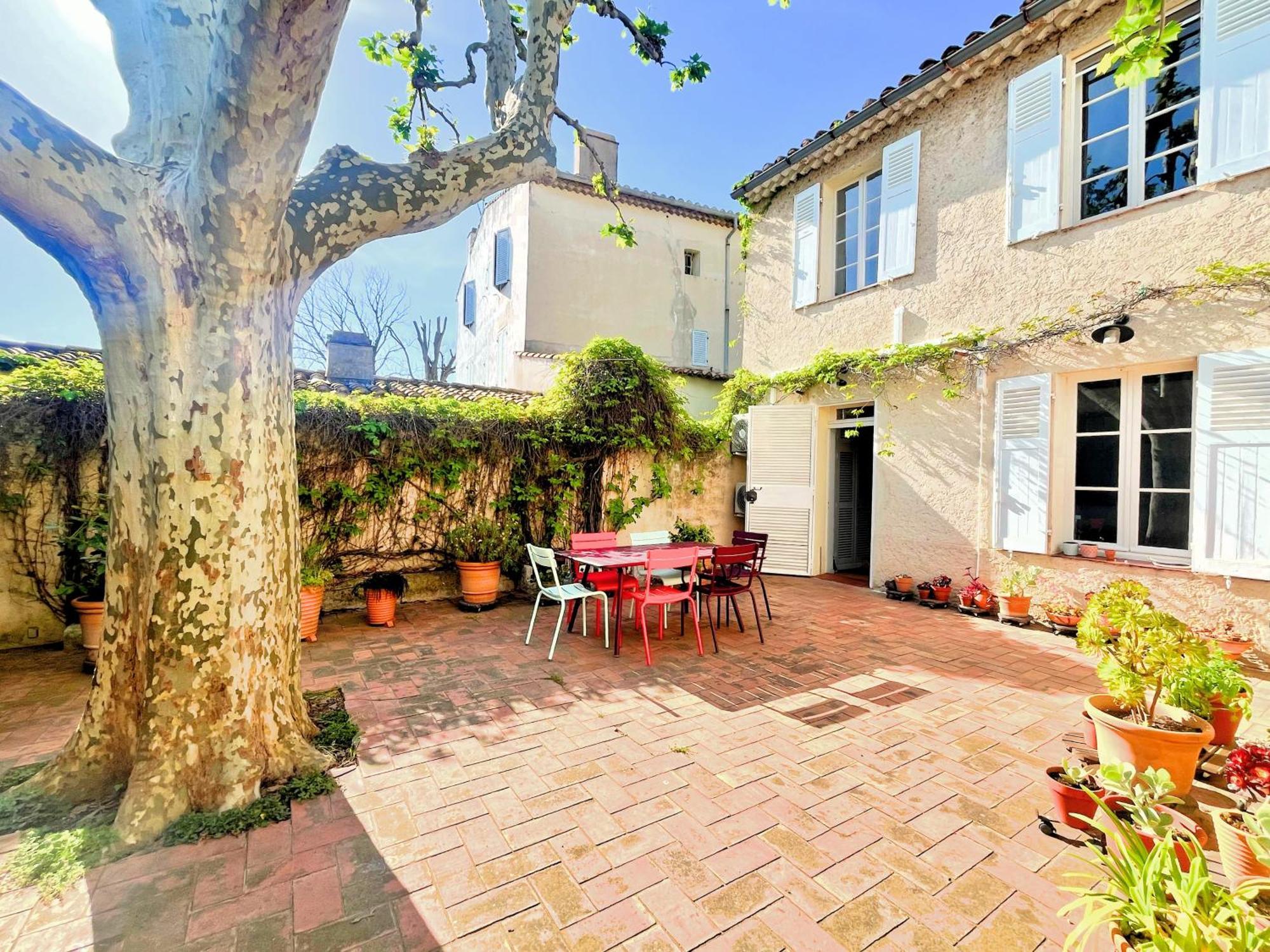 La Petite Bastide